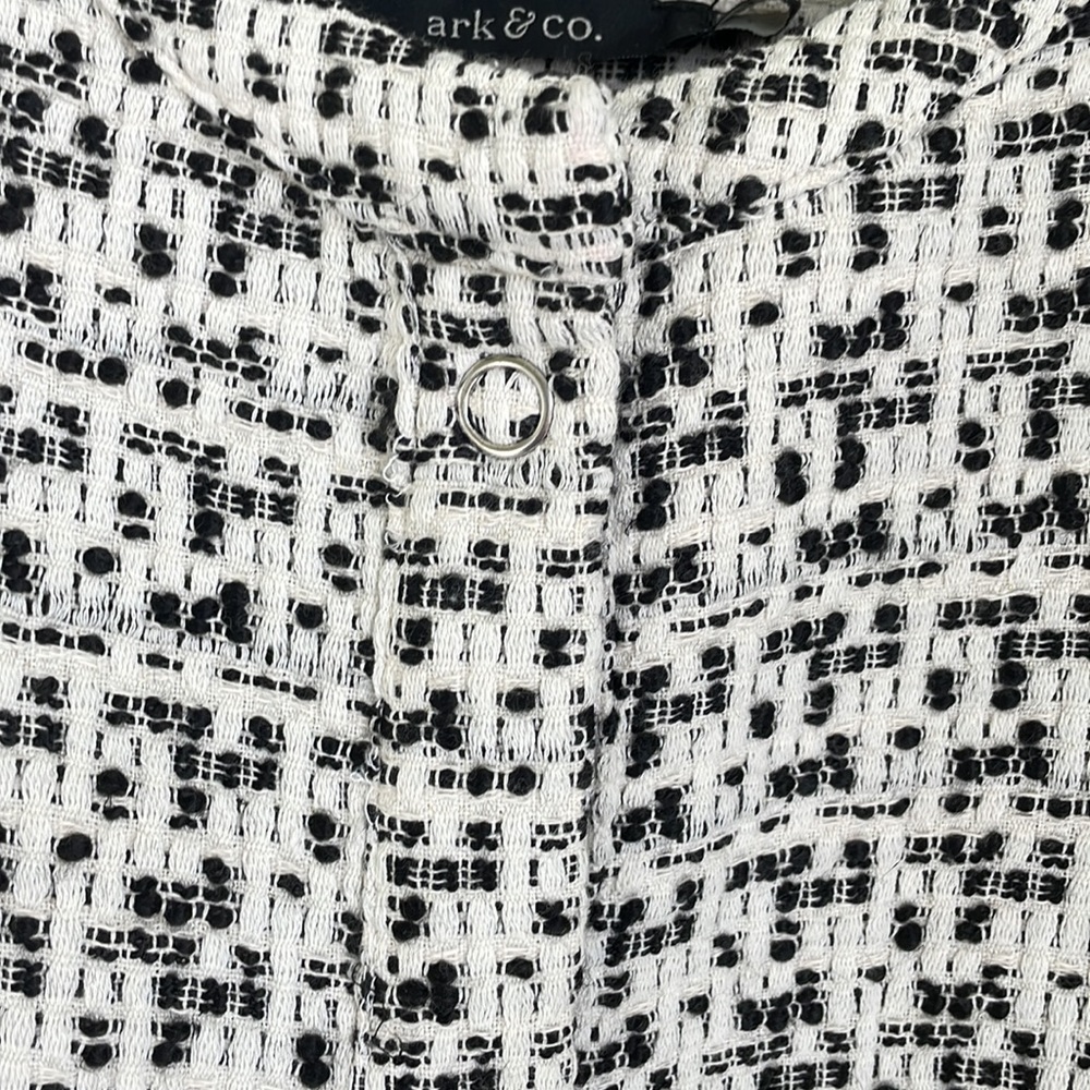 Button down jacket - Picture 5 of 10
